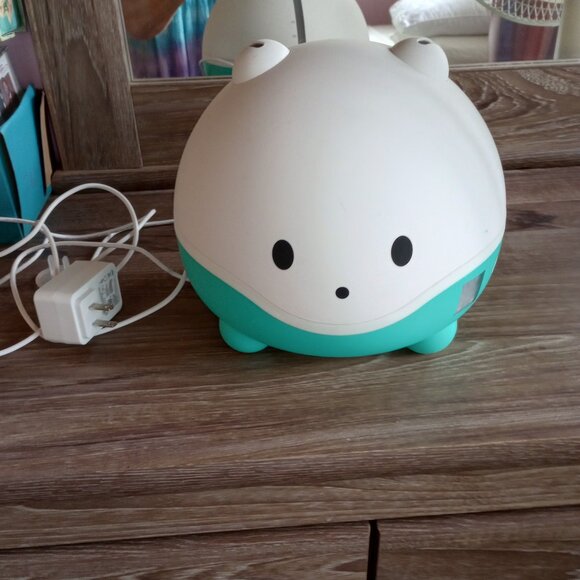 Wispi Little Hippo Oil Diffuser, nightlight & humidifier. - Picture 1 of 1